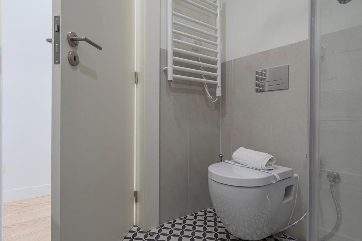 Joao Da Mata 2 Bedroom With Pool By Innkeeper Lissabon